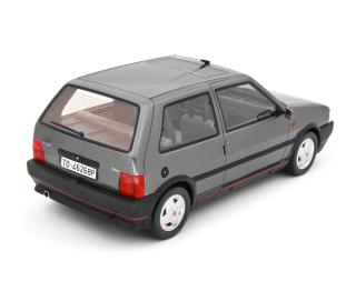 Fiat Uno Turbo i.e. 1.4 1990 GRIGIO QUARZO Laudoracing 1:18 Resinemodell (Türen, Motorhaube... nicht zu öffnen!)